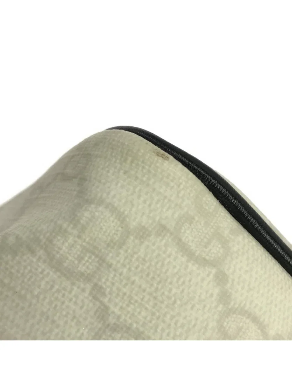 Gucci Boston Bag Travel Bag White